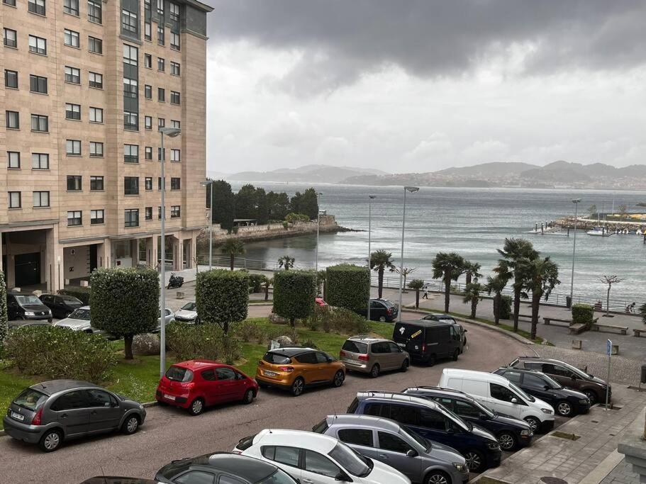 Piso En Bouzas Con Vistas A La Ria Apartment Vigo Ngoại thất bức ảnh
